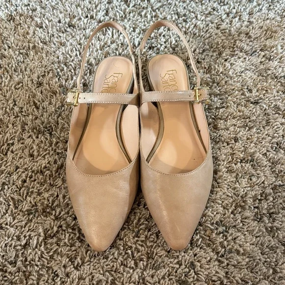 Franco Sarto Saundra Taupe Le Point Toe Flats - Picture 3 of 9